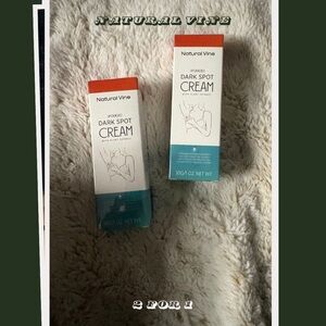 Dark Spot Cream - White and Blue